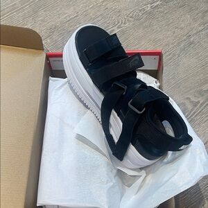 Nike Black and White Women's Sandals